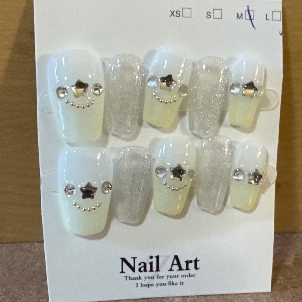 White and Silver Glitter Press On Nails with Star Charms and Rhinestones Size M